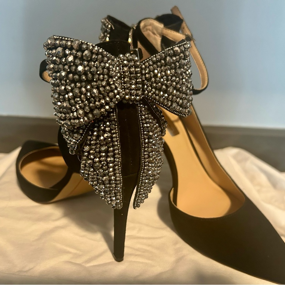INC Kaison Evening Bow Pumps with Gems Black size 8.5 - Picture 5 of 9